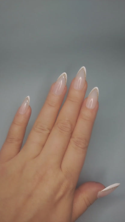 Frenchie scintillante per matrimonio | KYIORA